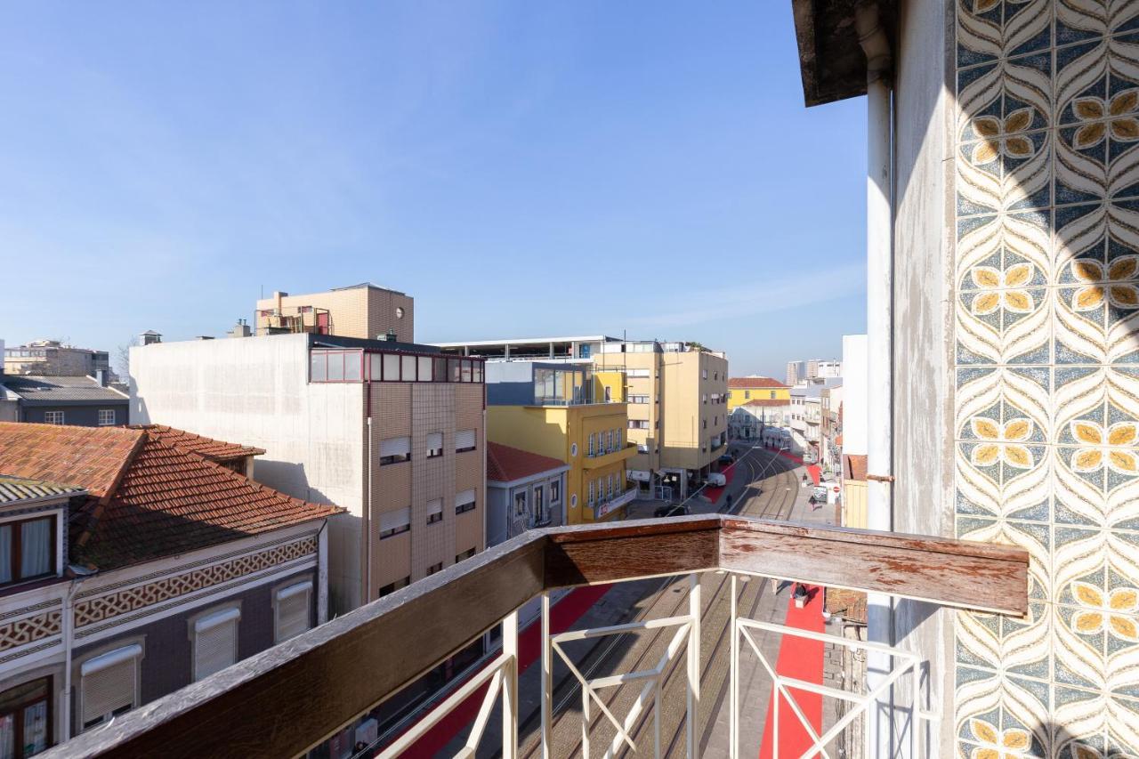 Host Wise - Trendy Bright Flats With Jacuzzi - 5 Min Beach Matosinhos  Bagian luar foto