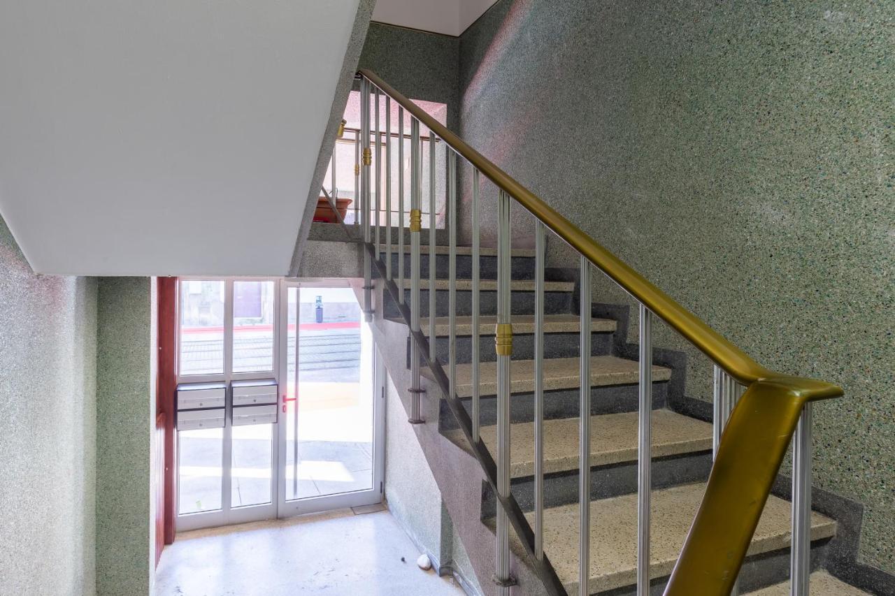 Host Wise - Trendy Bright Flats With Jacuzzi - 5 Min Beach Matosinhos  Bagian luar foto