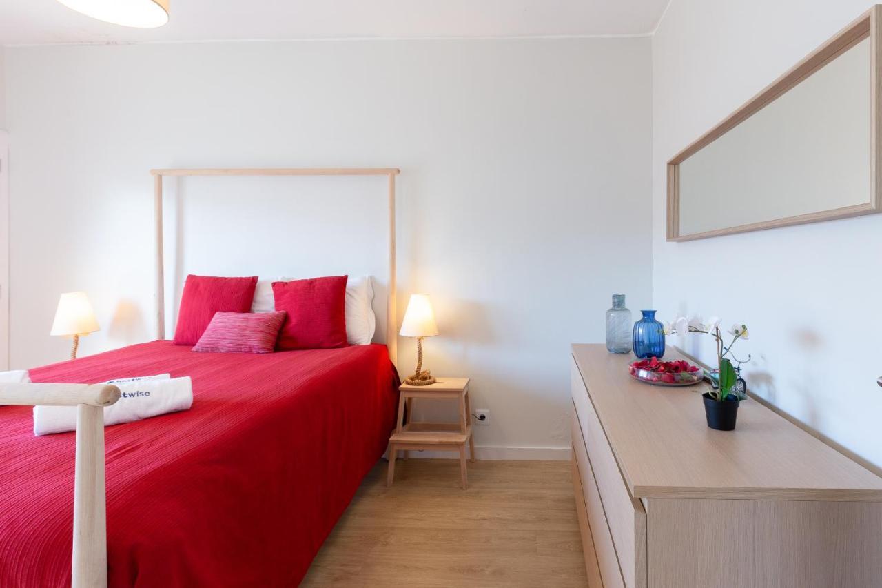 Host Wise - Trendy Bright Flats With Jacuzzi - 5 Min Beach Matosinhos  Bagian luar foto